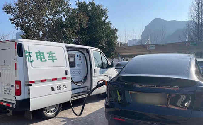 沙河汽车搭电