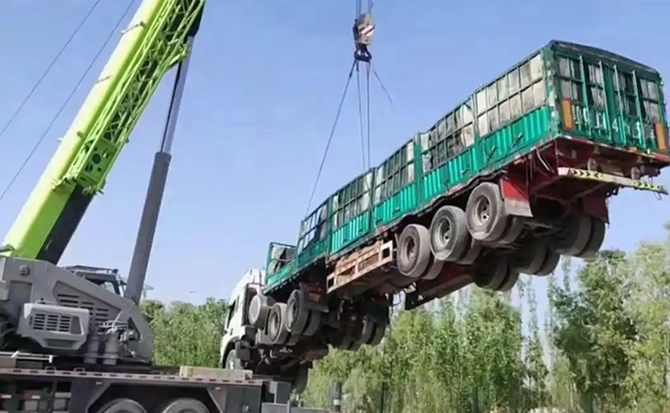 沙河道路脱困救援案例